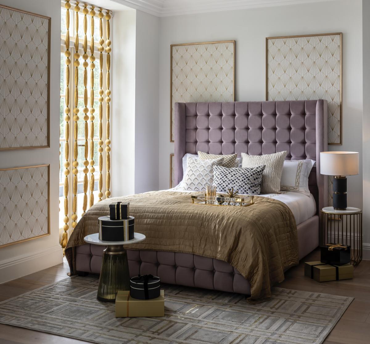 Carrie 160cm Winged Headboard Manual Ottoman Bed